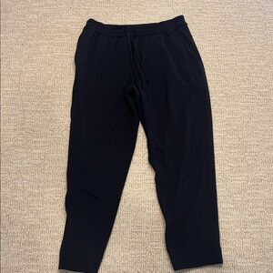 EUC lululemon Black Pants- size medium
